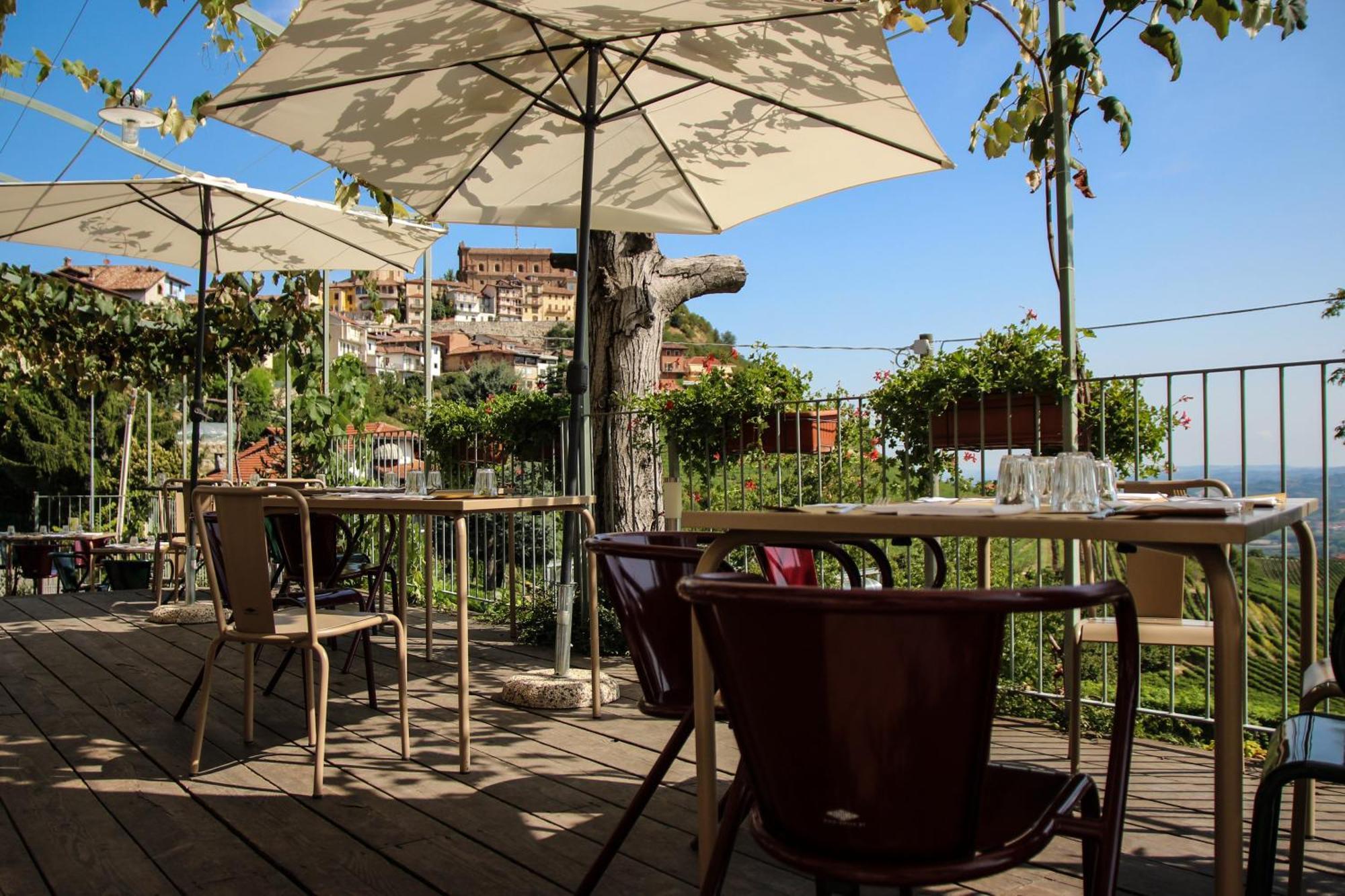 Locanda Fontanazza Osteria con Camere La Morra Esterno foto